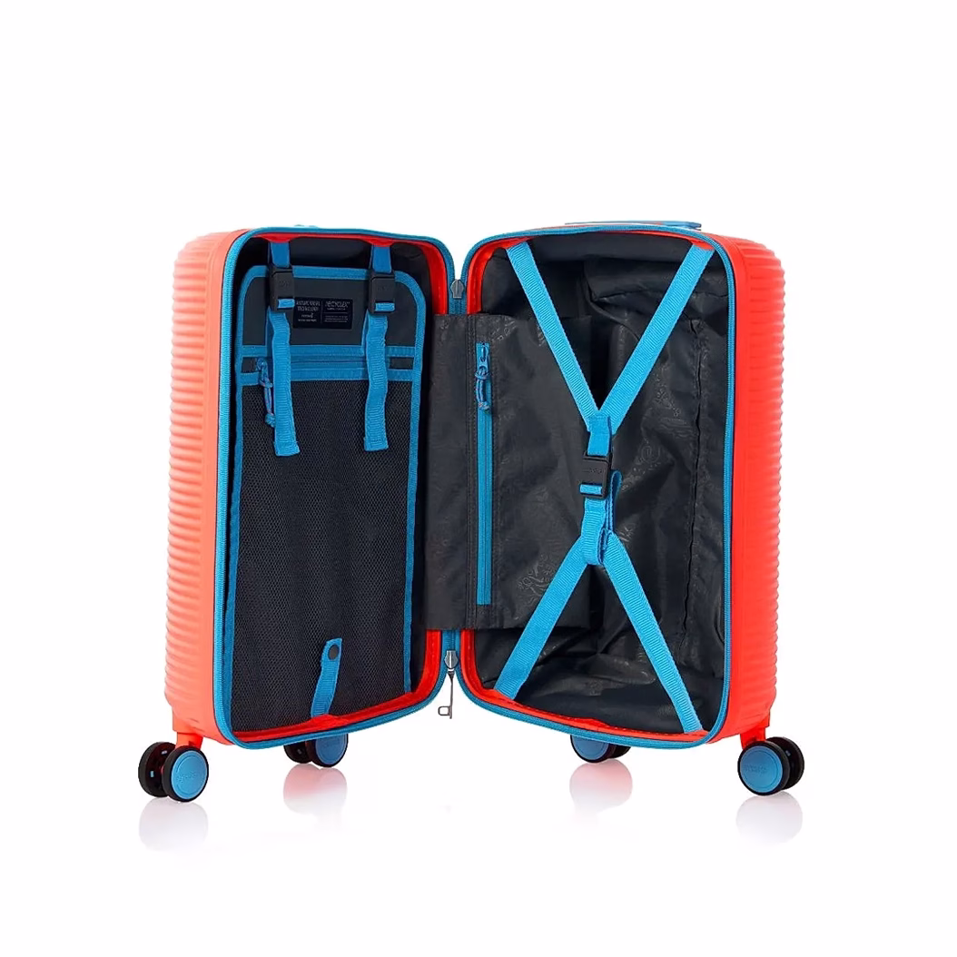 Buy Coral Blue ROLLIO Duffle Small (1.4kg) Online by American Tourister - Baginnov rollio duffle
