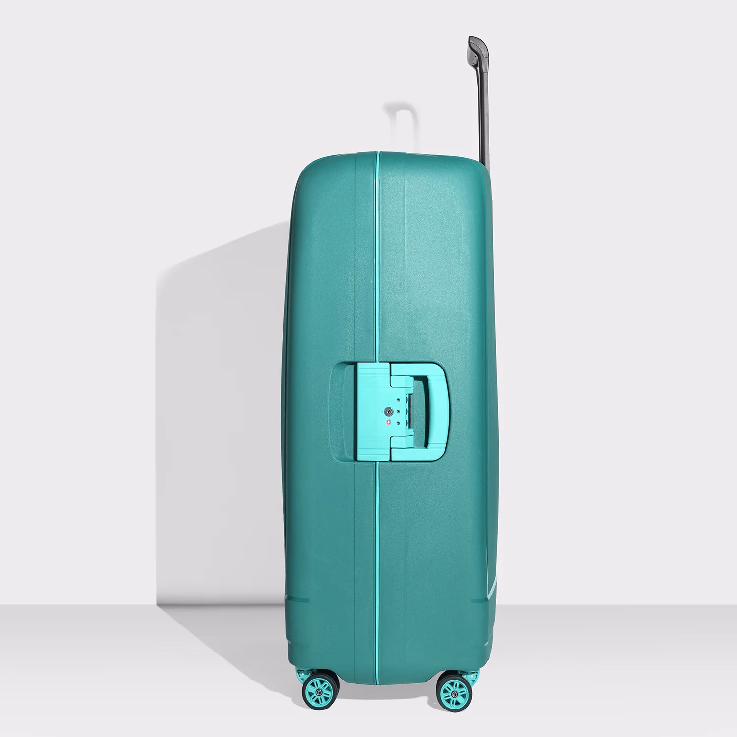 Buy Teal Green Carlton Hard Trolley Large (82cm) Online by CARLTON - Baginnov carlton vault