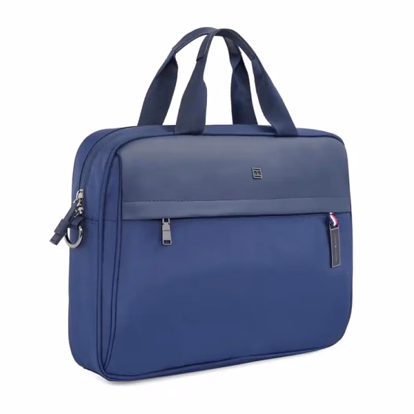 TOMMY HILFIGER Denver Laptop Business Case