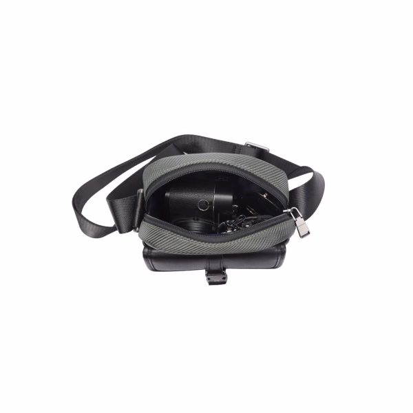 Tommy Hilfiger Neuman Premium Crossbody Bag