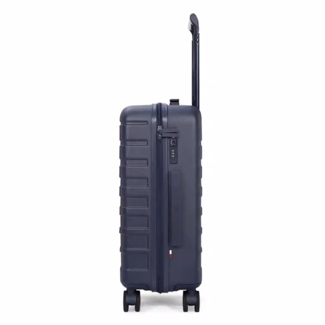 Buy TOMMY HILFIGER Hoover Hard Cabin Trolley – Stylish Black Suitcase with TSA Lock - Baginnov TOMMY HILFIGER Hoover Hard Cabin Trolley