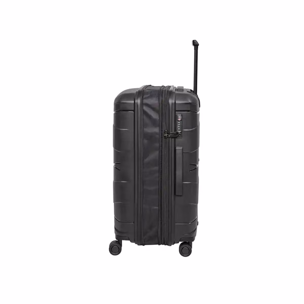 It Luggage Momentous ( New) Hard Trolley