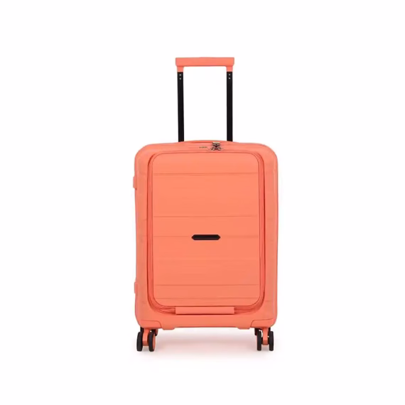 It Luggage Momentous ( New) Hard Trolley