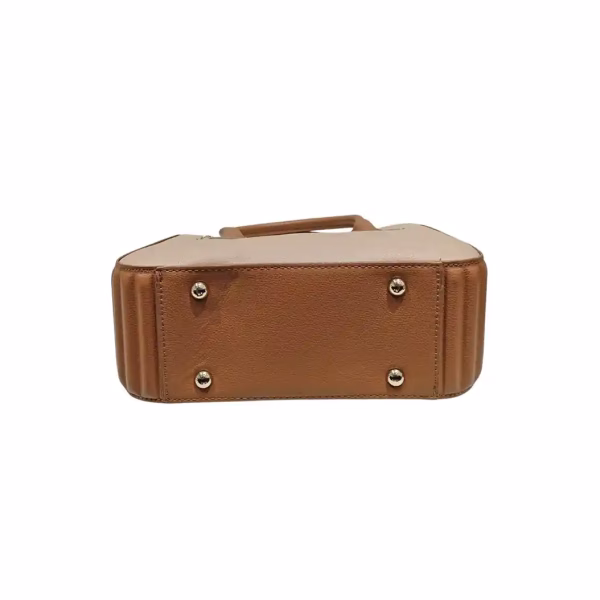 Itti Iris Hand Bag in Brown