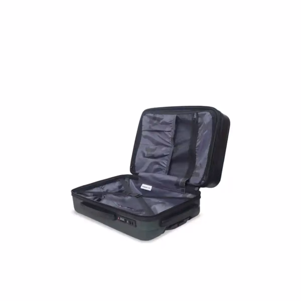 It Luggage Legion Advant Hard Trolley in Mountain View