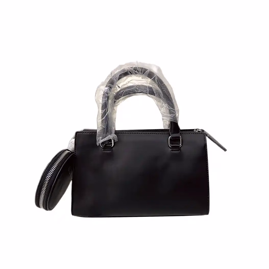 Buy Guess GABINA MINI SATCHEL Hand Bag Online – Stylish & Reliable LHB - Baginnov Guess GABINA MINI SATCHEL Hand Bag in Black