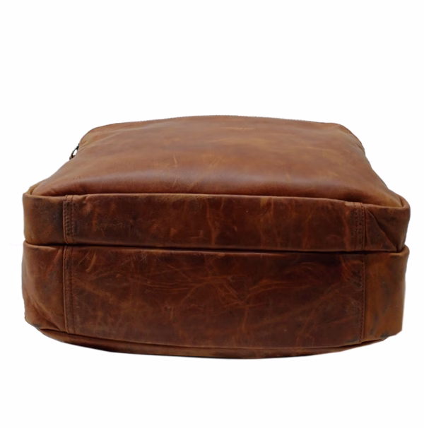 Carybu 1001522 in Brown